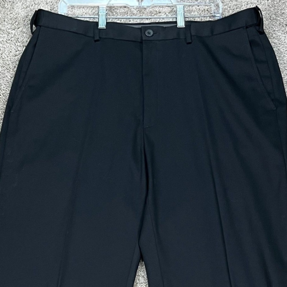 Haggar Premium No Iron Khaki Pants Men 38x34 Black Stretch Waistband Classic Fit - Picture 2 of 15